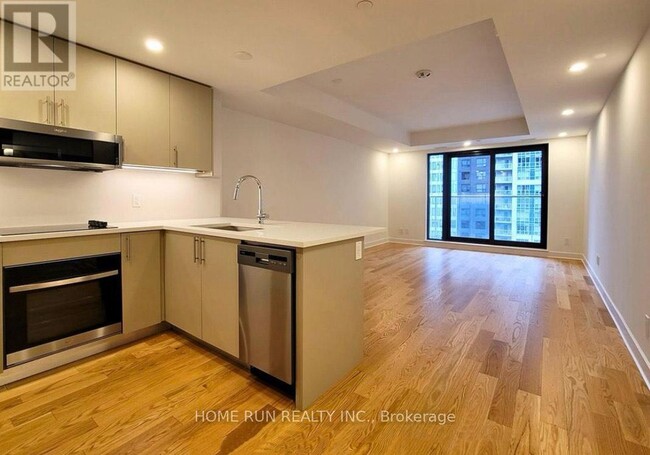 Photo - 180 George St Unité 1607