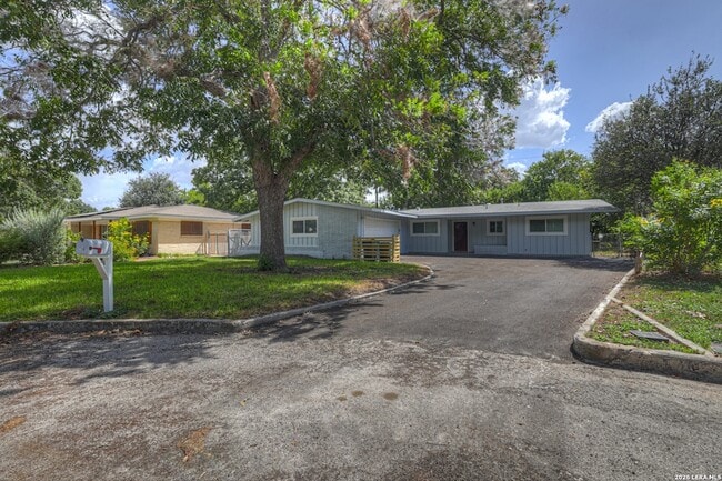 146 Cardinal Dr