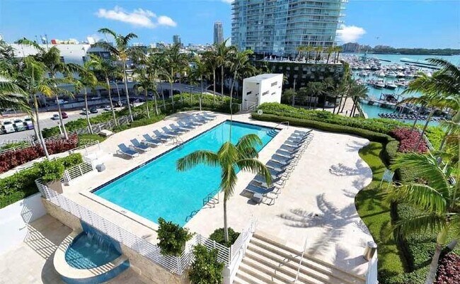 Photo - 520 West Ave Unidad 1204