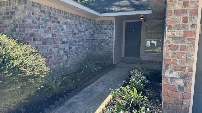 Photo - 5818 Culross Cl