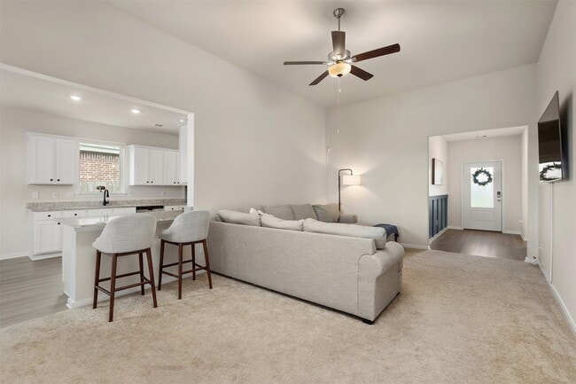 Photo - 14213 Freeboard Dr