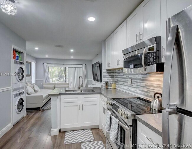 Photo - 9270 NW 40th St