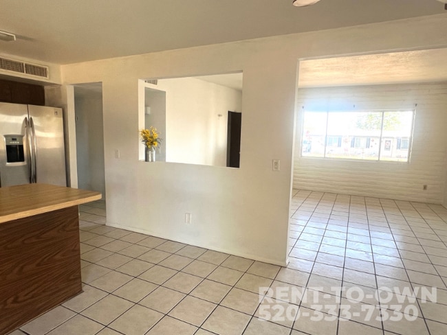 Photo - 2328 W Las Lomitas