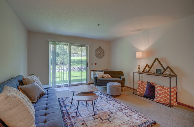 Living Area - Seminole Creek