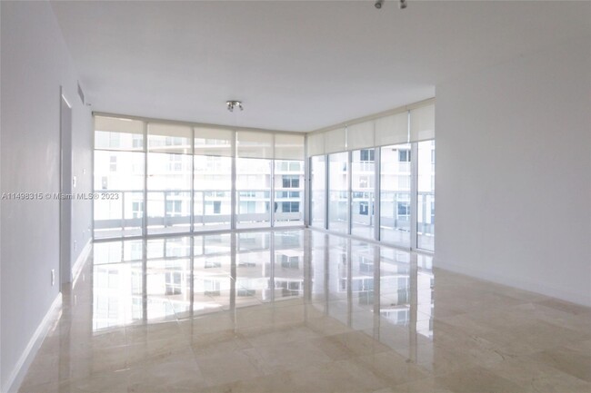 Photo - 2127 Brickell Ave Condominio Unidad 2504