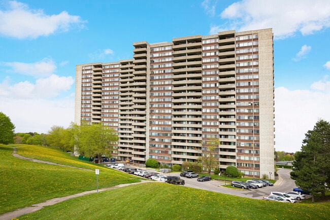 Building Photo - 300 Antibes Drive