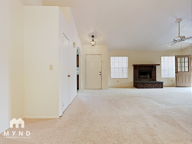 Photo - 1915 S 39th St Unit 29