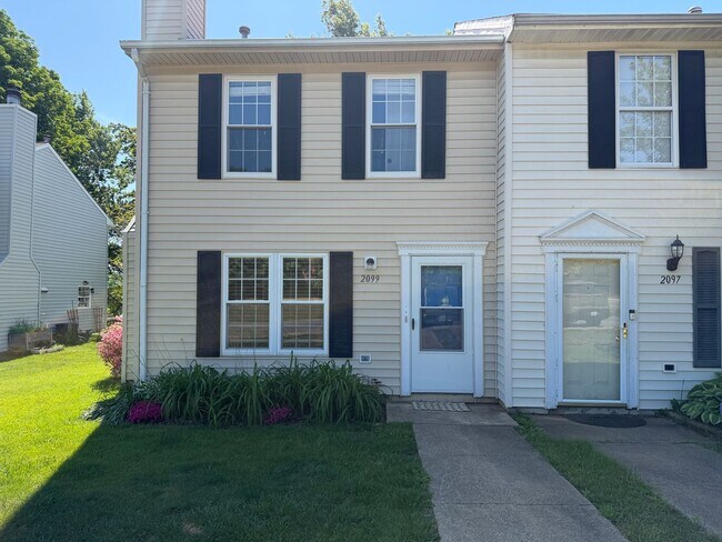 Photo - 2099 Commonwealth Dr