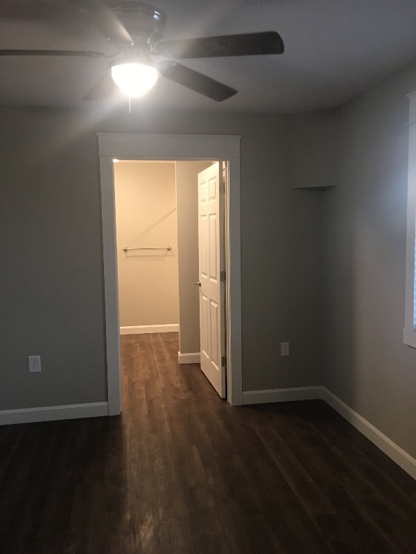 Photo - 320 E Main St