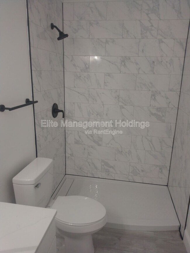 Photo - 1735 6th Ave Unit 8