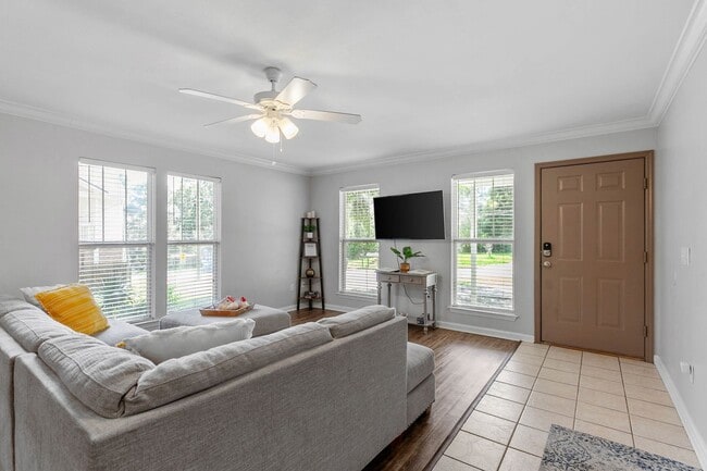 Photo - 1233 N Bronough St Unit 1