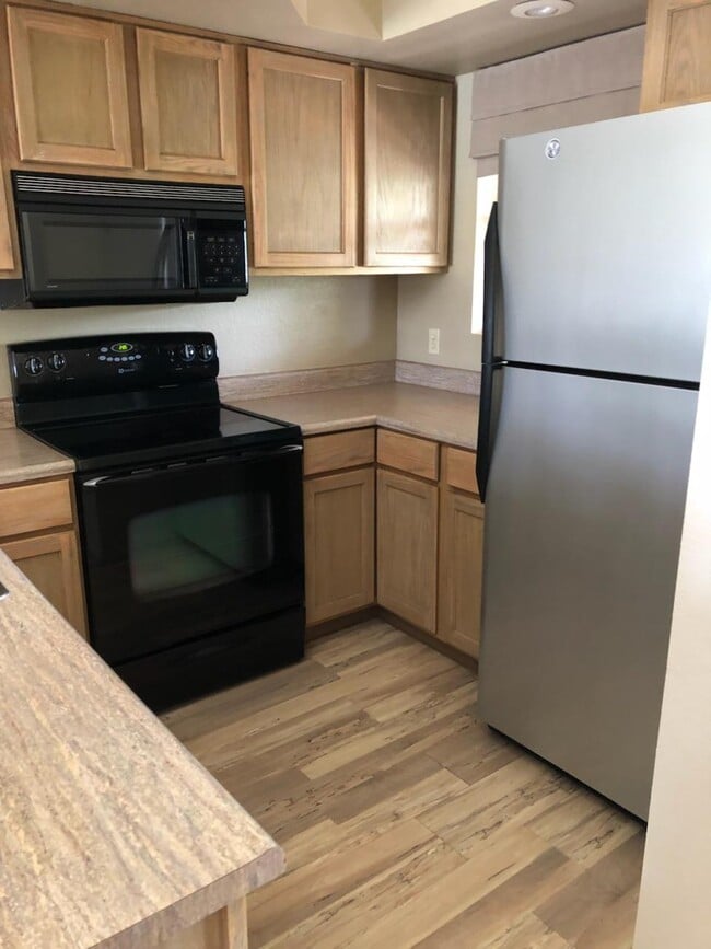 Photo - 93 E White Mountain Blvd Unit 320