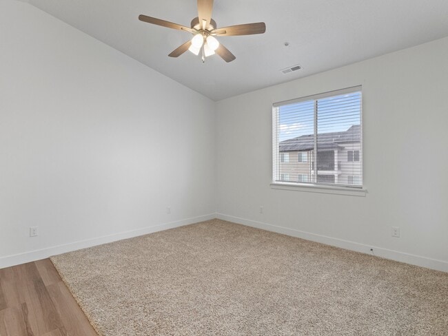 Photo - 13537 Commodus Dr Unit #304
