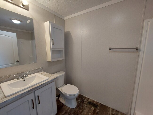 Photo - 25 Anchor Rd