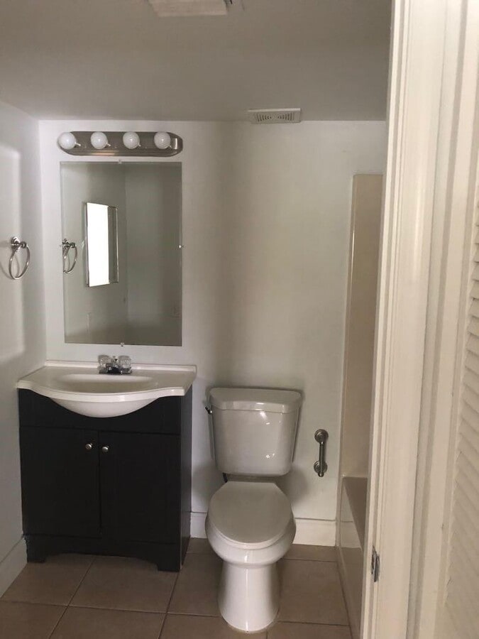 Photo - 3610 N 56th Ave Unit 210