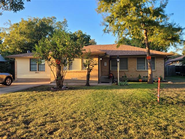 Photo - 2953 Primrose Ln