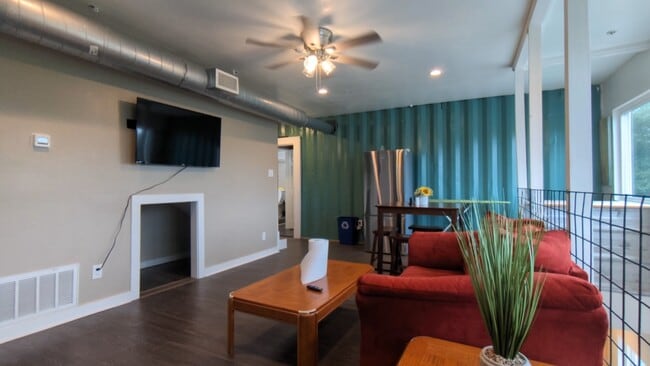 Photo - 2203 Tierwester St