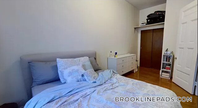 Photo - 1069 Beacon St Unit 2