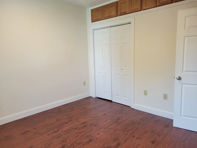 Photo - 66 E King St