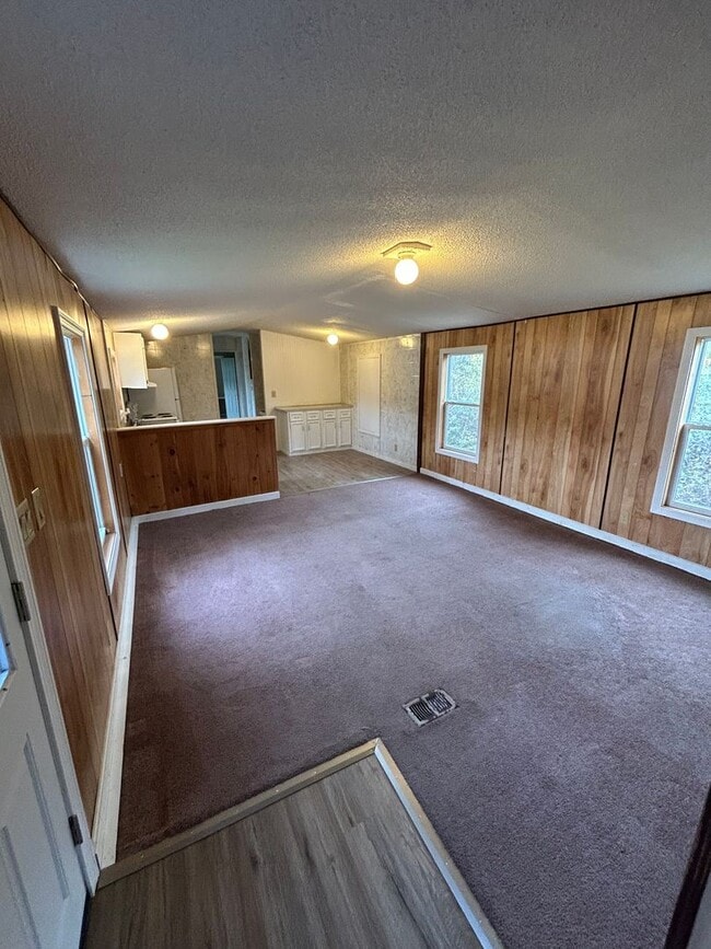 Photo - 24 Booker Ln