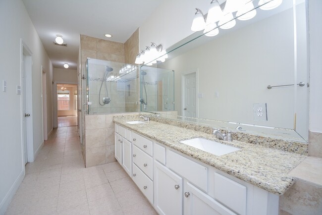 Photo - 16407 N Eldridge Pkwy
