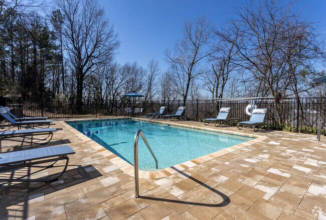 The View Apartments - Alabaster