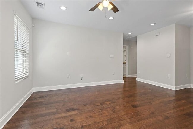 Photo - 2952 Palm Dr