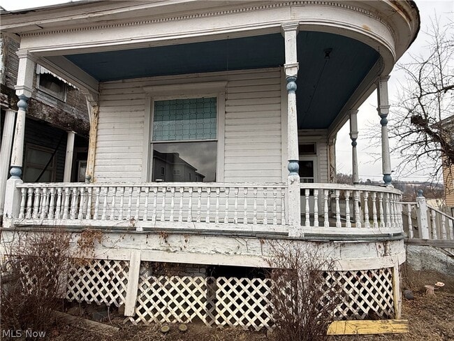 Photo - 706 Washington St