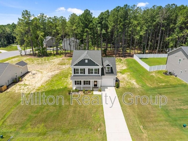 Building Photo - 200 Beacon Hl Rd Rental
