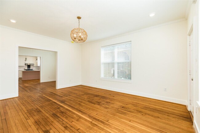 Photo - 2516 Avenue K Unidad 1
