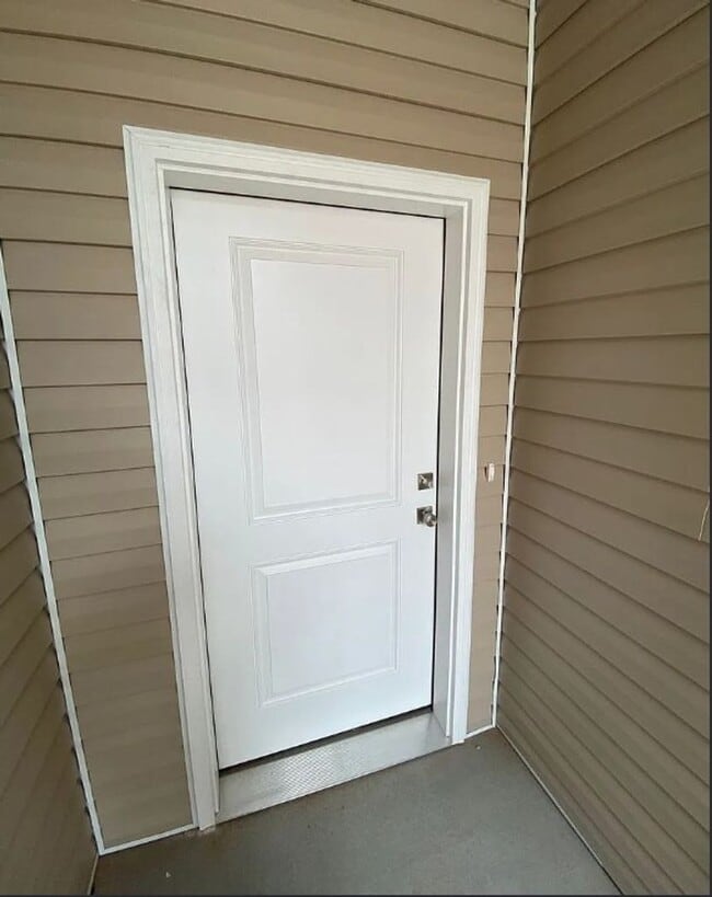 Photo - 3 Bedroom End-Unit Townhome in Cedar Bend – Great Cedar City Location