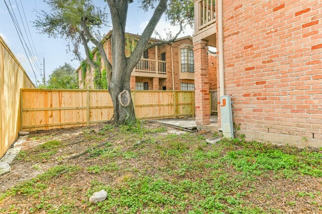 Photo - 2255 Braeswood Park Dr Unit 183