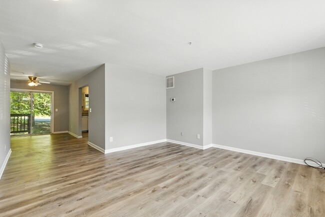 Photo - 159 Brightwater Dr