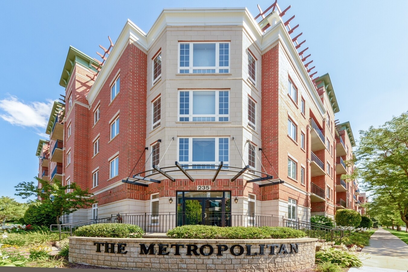 Photo - 235 N Smith St Unidad 308 Rental
