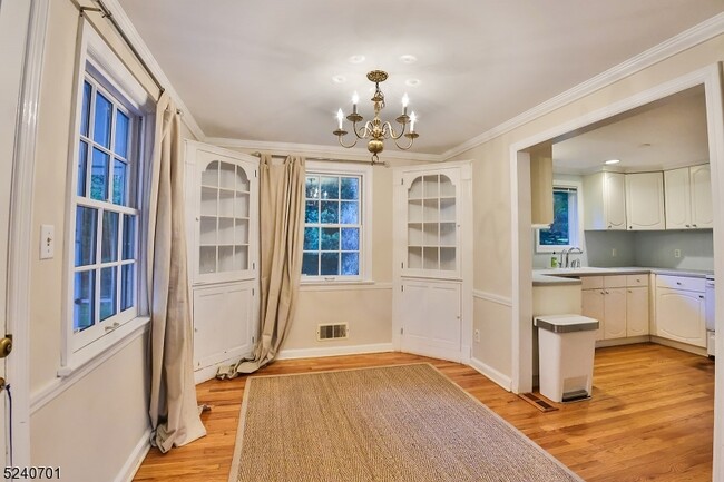Photo - 184 W Glen Ave