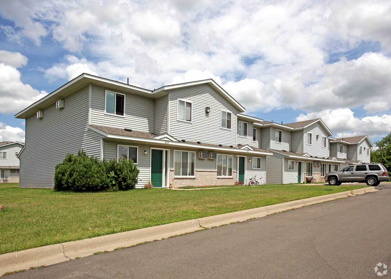 Water's Edge Townhomes - Water's Edge Townhomes
