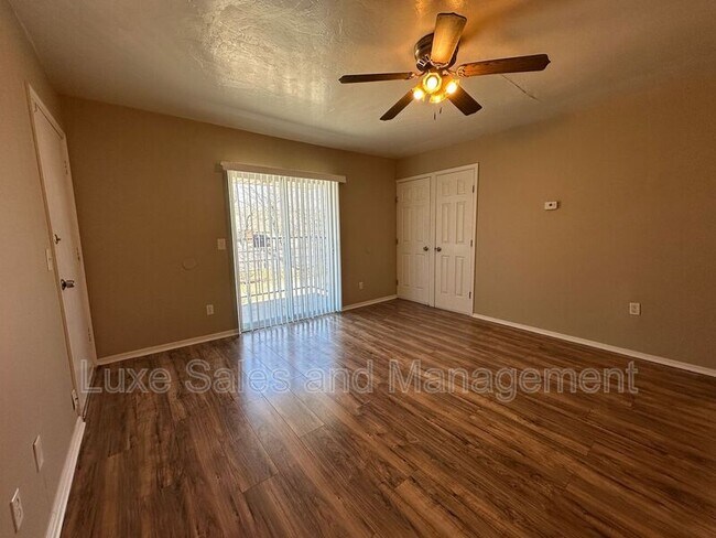 Photo - 6032 NW Expressway Unidad D