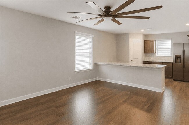 Photo - 1928 Rd 5714