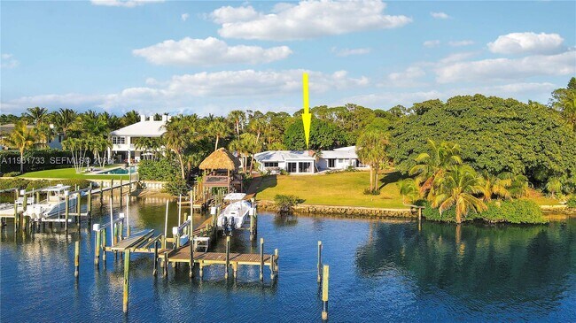 Photo - 19655 N Riverside Dr