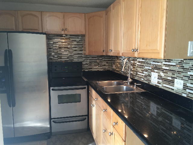 Photo - To register for the showing time, note the 4 digit code: 5606 and click "APPLY NOW."(mobile:orang...