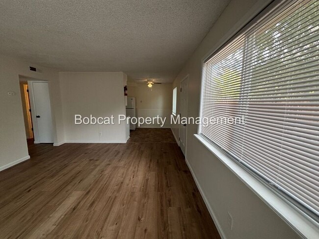 Photo - 1501 N Edmonds Dr Unit Edmonds Dr N 1501 A