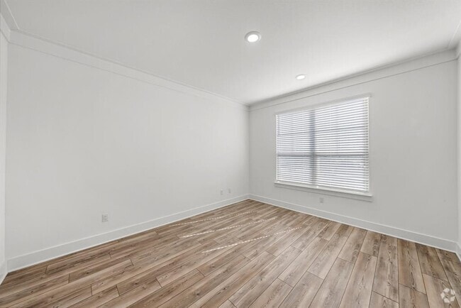 Building Photo - 3405 Charade Dr Rental