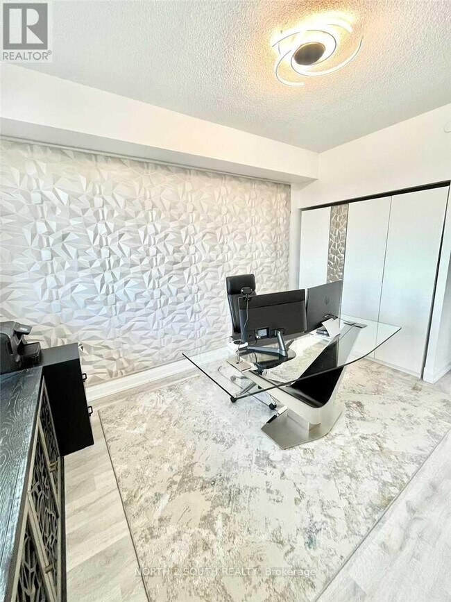 Photo - 7900 Bathurst St Unité 530