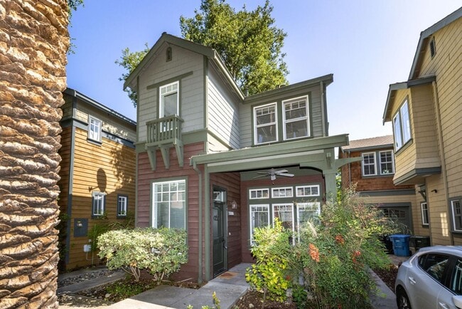 Beautifully Maintained 3 Bed/2.5 Bath Craf... - Beautifully Maintained 3 Bed/2.5 Bath Craf... Casa