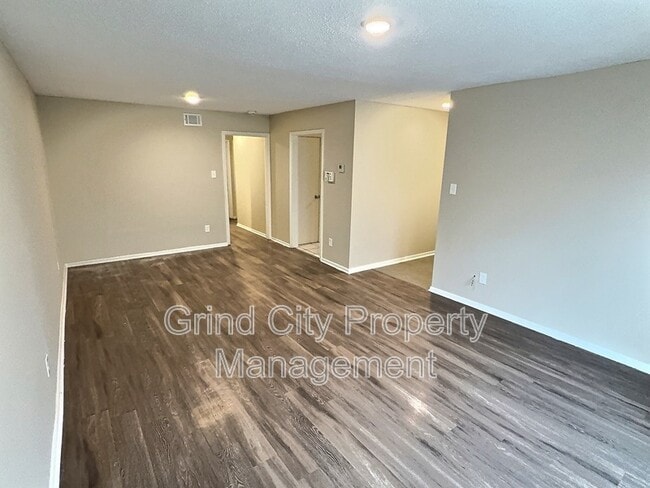 Photo - 3411 Brutonwood Cove