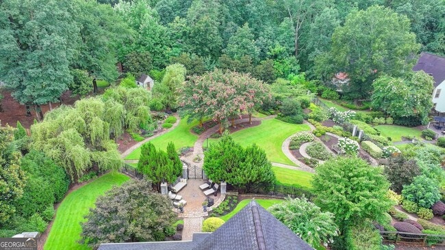 Photo - 2611 Briers N Dr