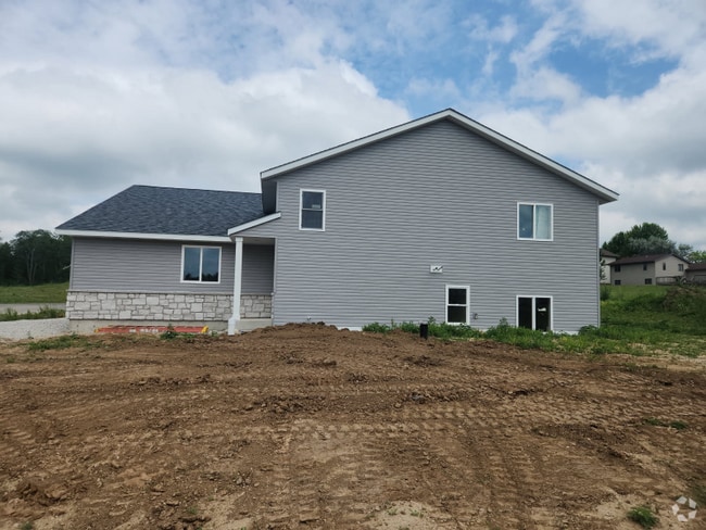 Building Photo - 5981 Hanson Ct Rental