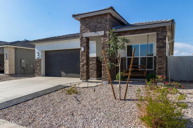 Photo - 15612 W Smoketree Dr
