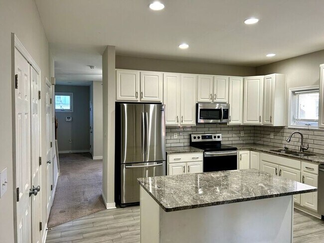 Photo - 2111 North Ave Unit A