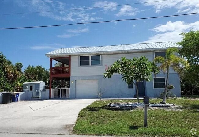 Building Photo - 1801 St Lucie Ct Rental